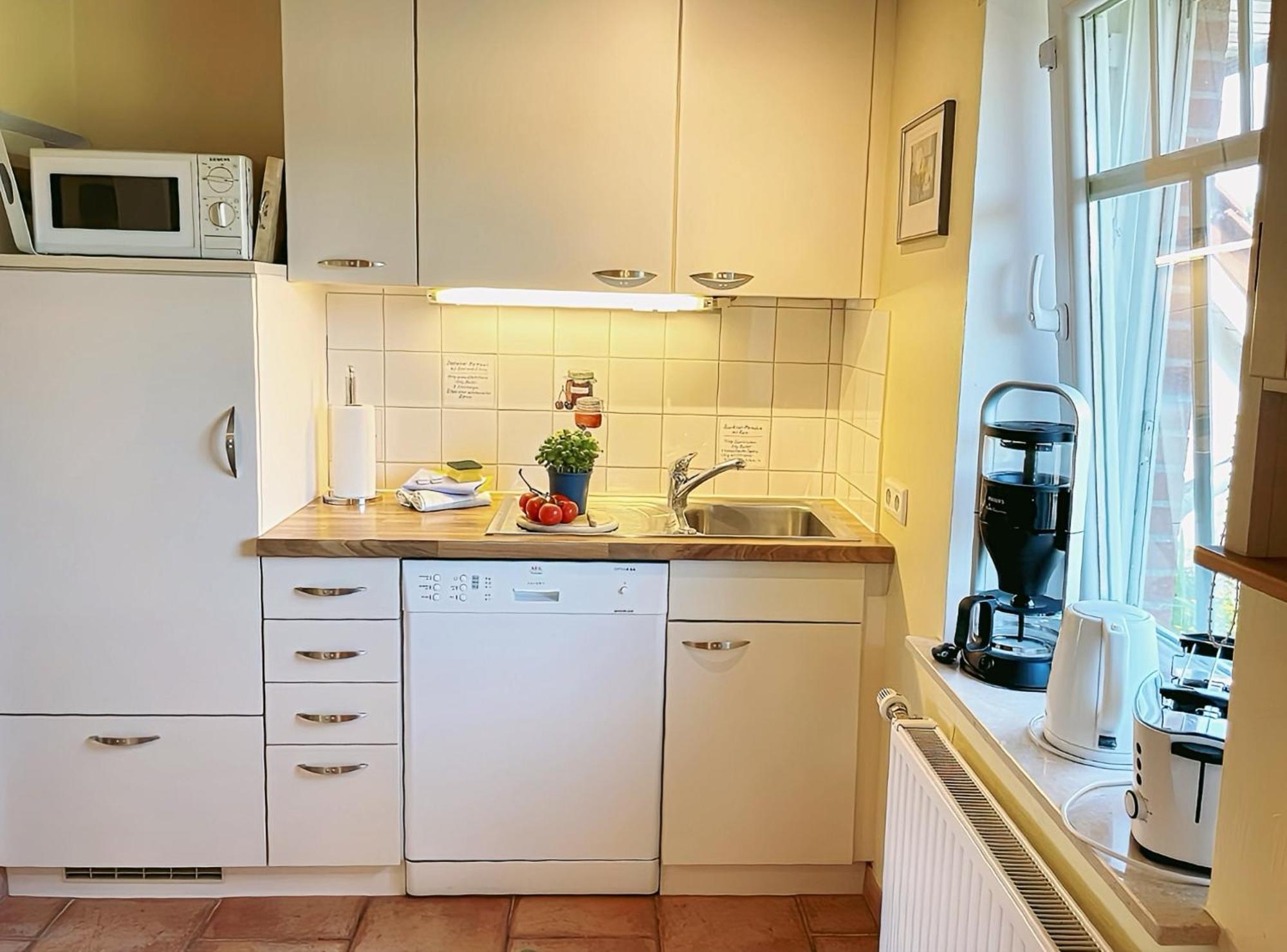 Haus Benninghusumer Deichweg, Eingezaeunt, Hunde Willkommen, Kamin, Ruhig Gelegen, Wlan Holiday home Emmelsbull-Horsbull